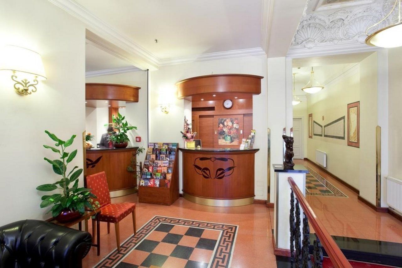 Hotel Tivoli Praga Esterno foto