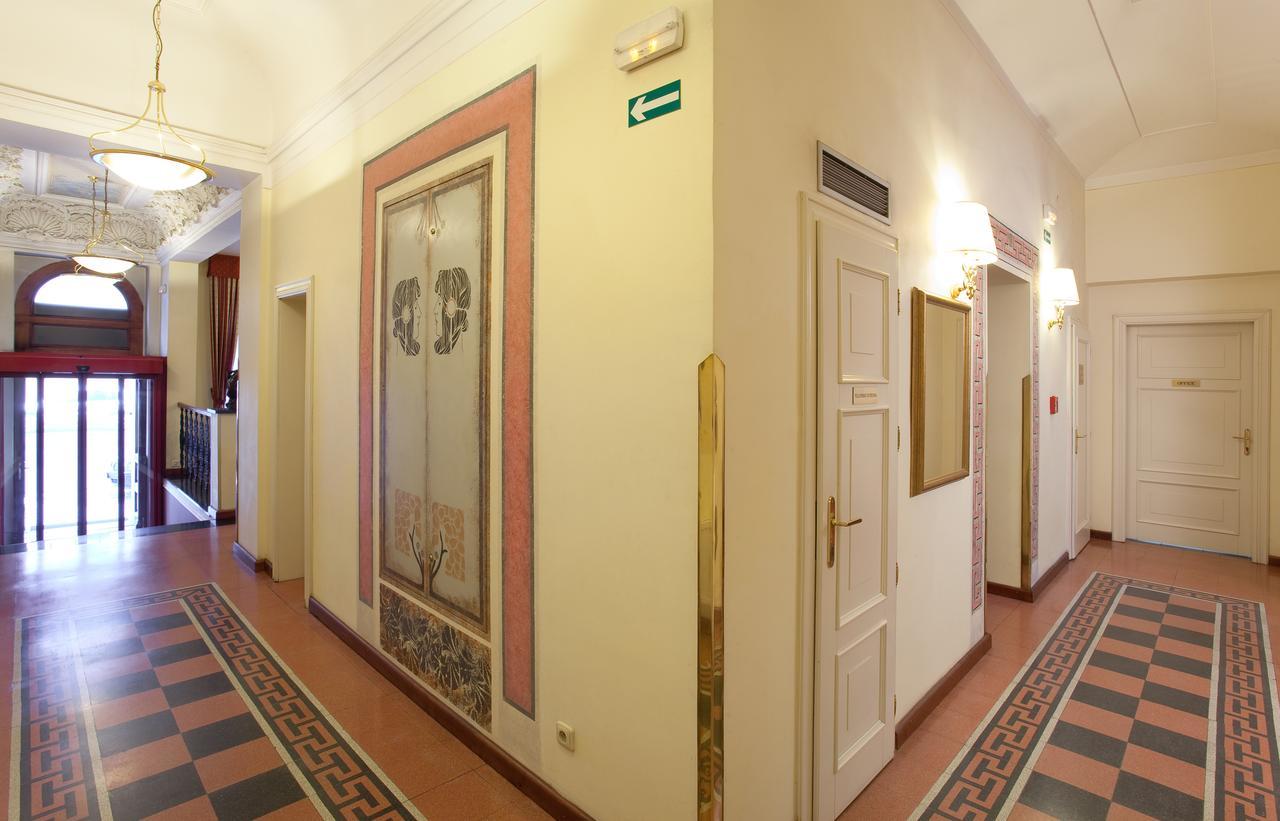 Hotel Tivoli Praga Esterno foto